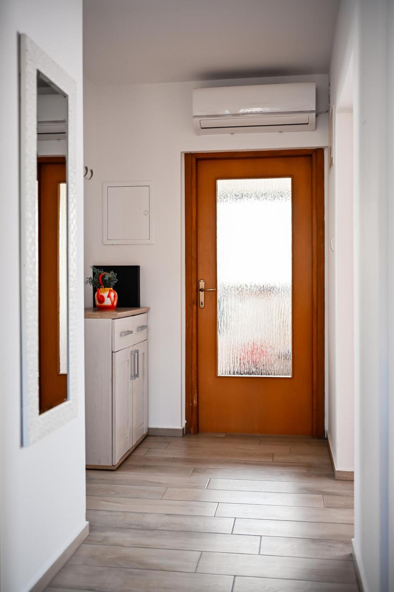 Apartment Barbara Бибине Екстериор снимка